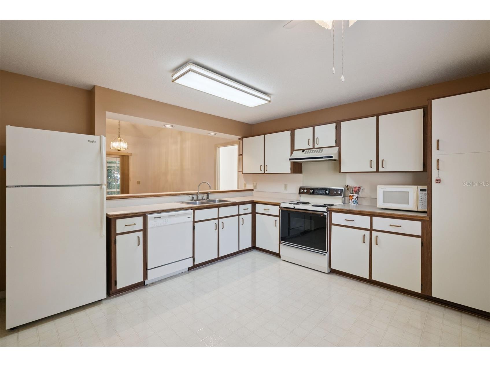 1193 Glen Falls Road Deland FL 32720 V4948347 image9