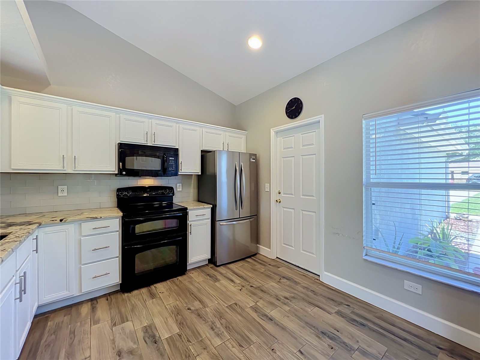 1193 Lake Lucerne Circle Winter Springs FL 32708 O6422887 image5