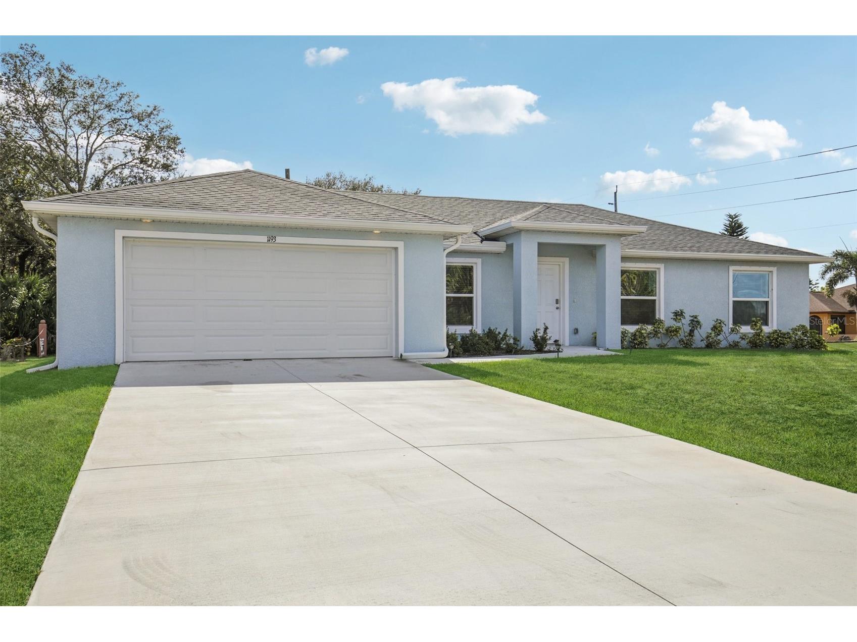 1193 NW Victoria Avenue Port Charlotte FL 33948 A4679174 image1