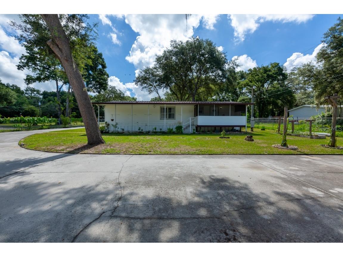 11930 Grovewood Avenue Thonotosassa FL 33592 T3469011 image1