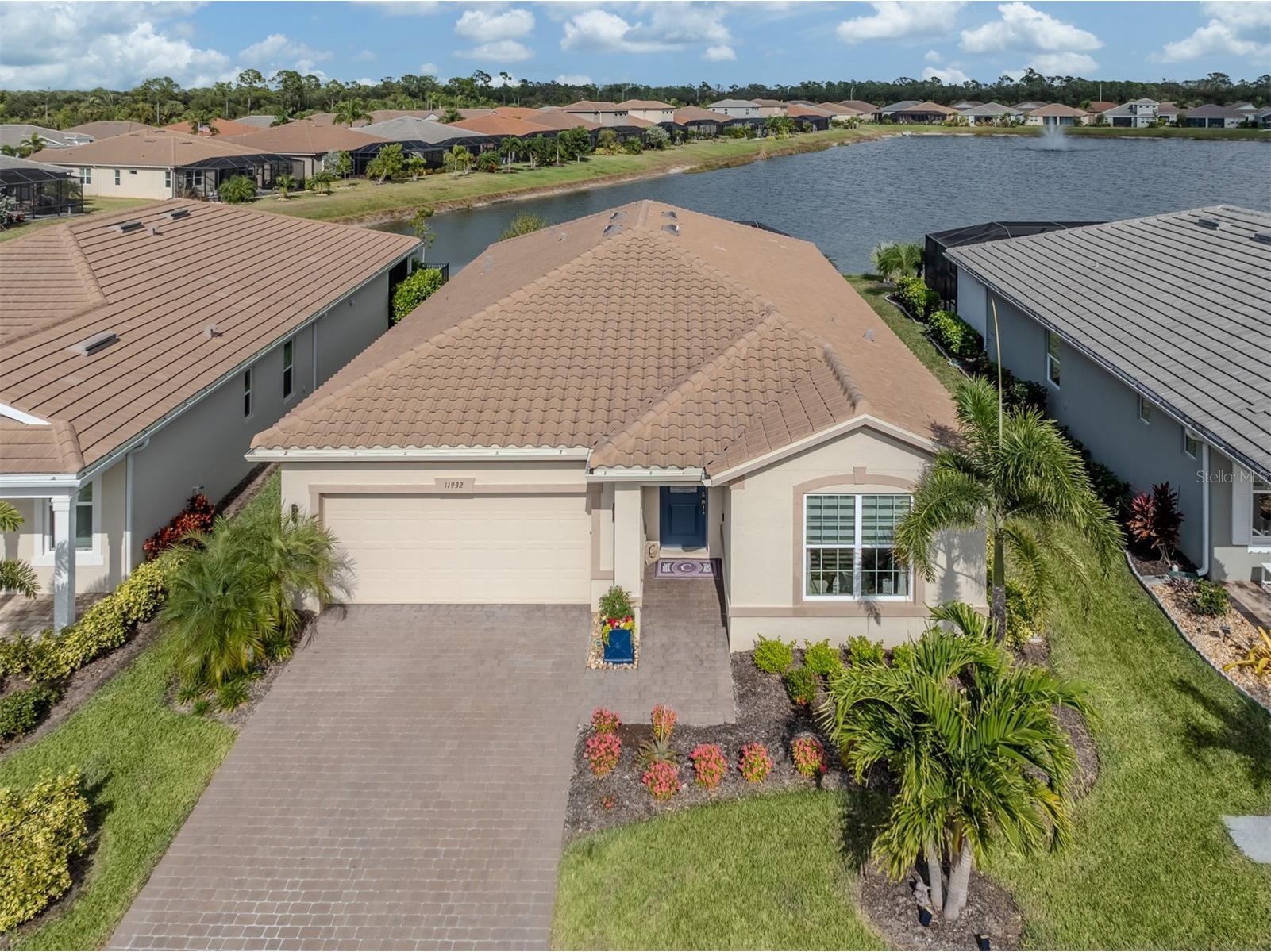 11932 Bohemian Place Venice FL 34293 N6141759 image1