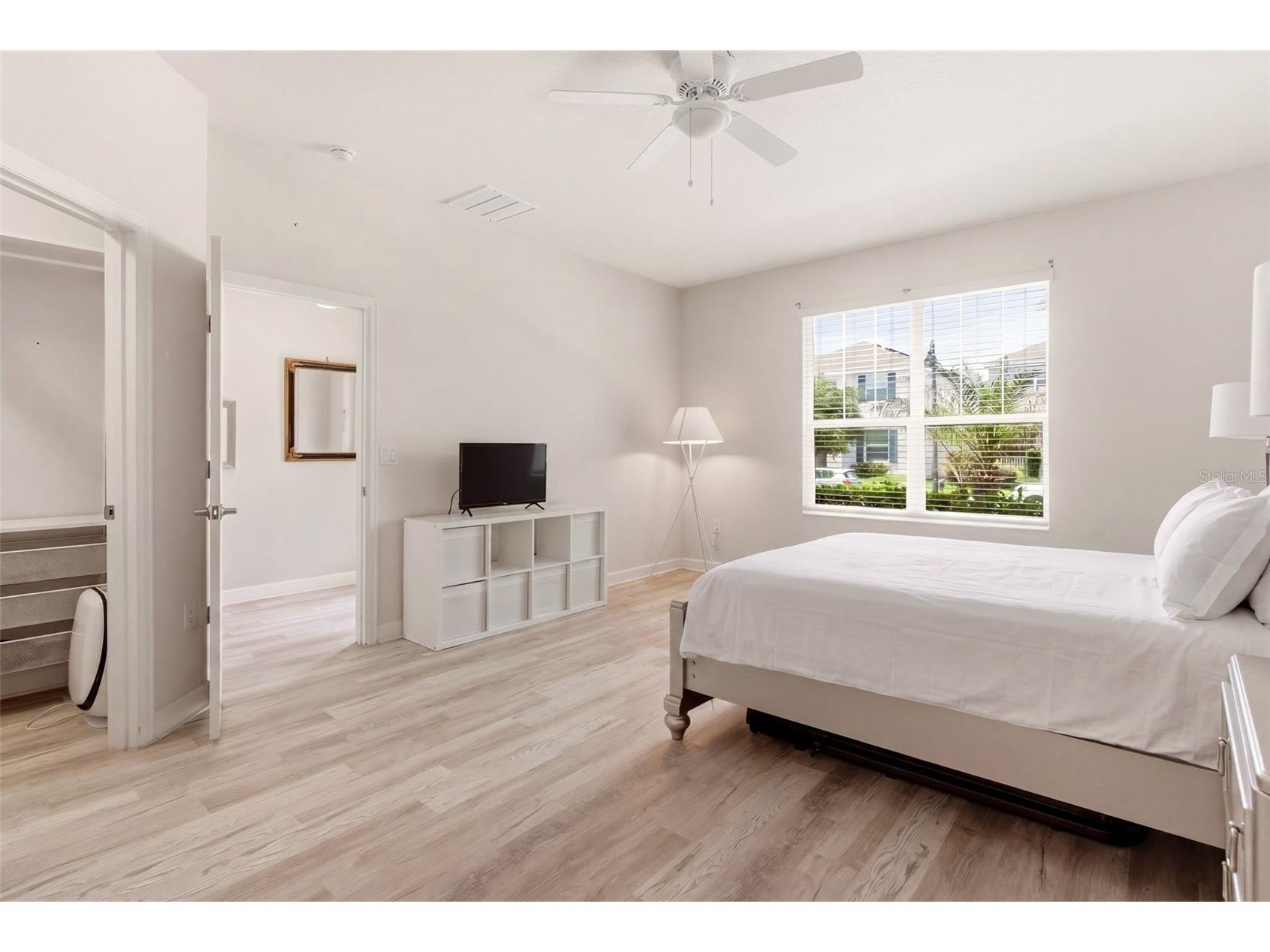 11932 Hometown Place Orlando FL 32832 O6409536 image19