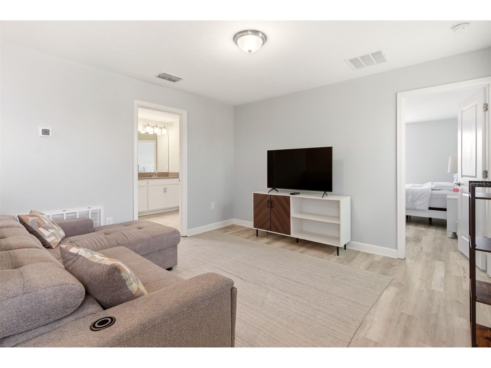 11932 Hometown Place Orlando FL 32832 O6409536 image23
