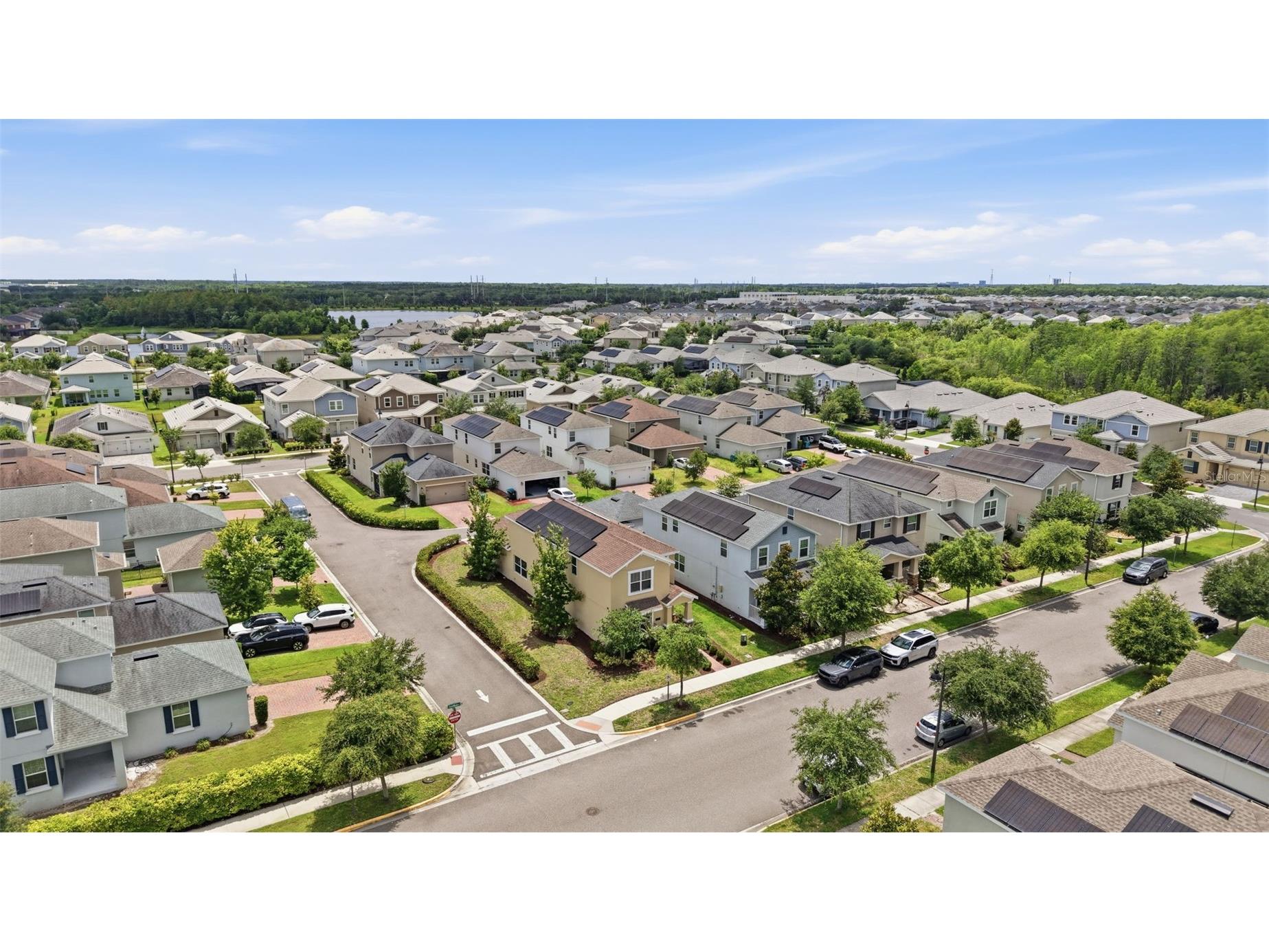 11932 Hometown Place Orlando FL 32832 O6409536 image37