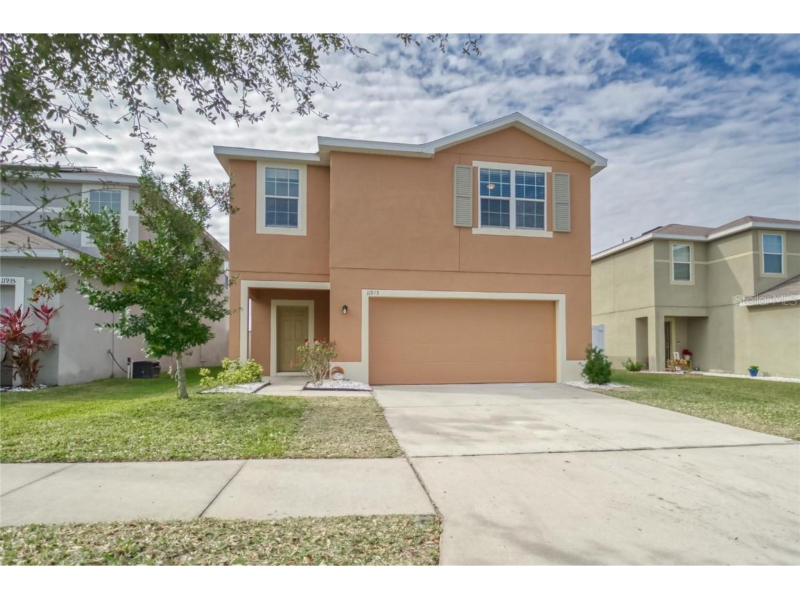 11933 Grand Kempston Drive Gibsonton FL 33534 T3424509 image1