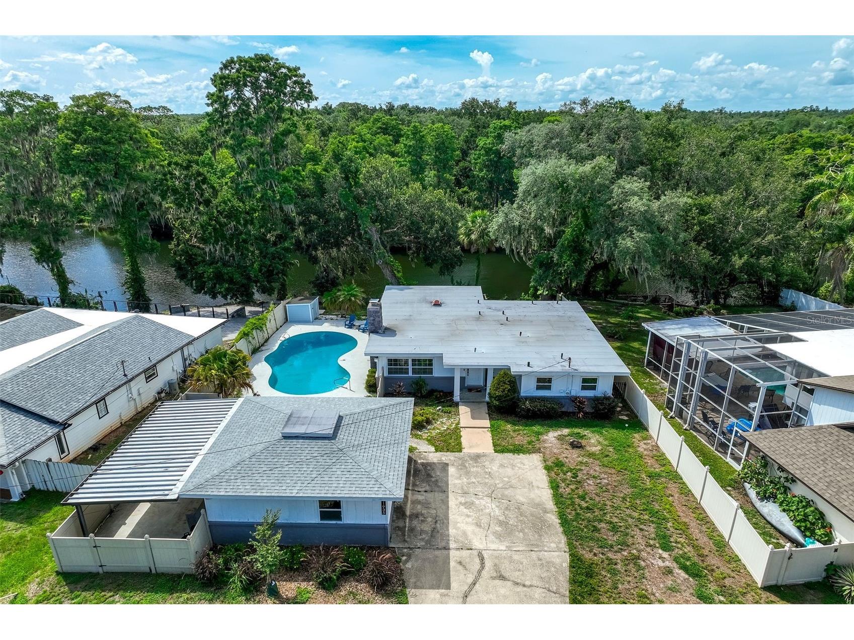 11935 Riverhills Drive Tampa FL 33617 TB8519795 image3