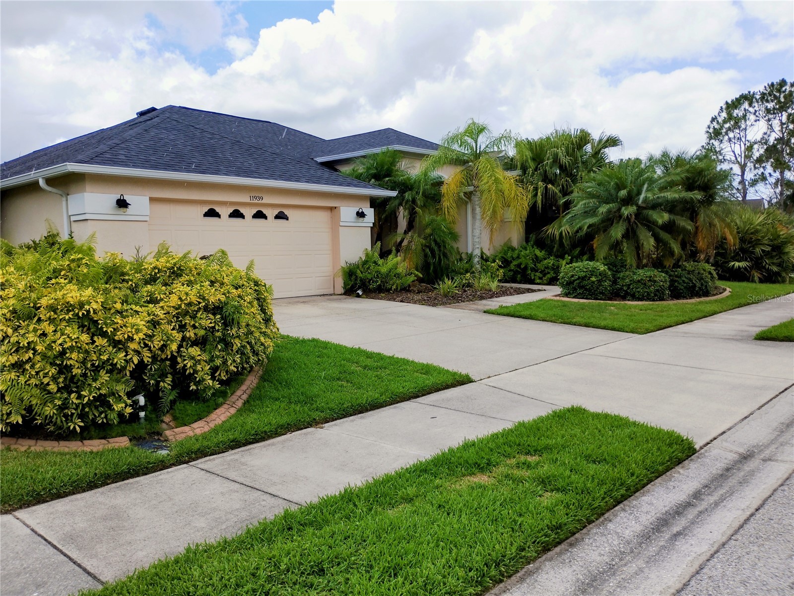 11939 56th Street E Parrish FL 34219 A4697551 image1