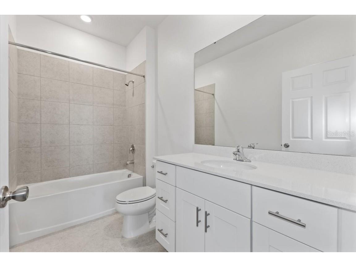 1194 Atlantic Avenue Fruitland Park FL 34731 O6317610 image10