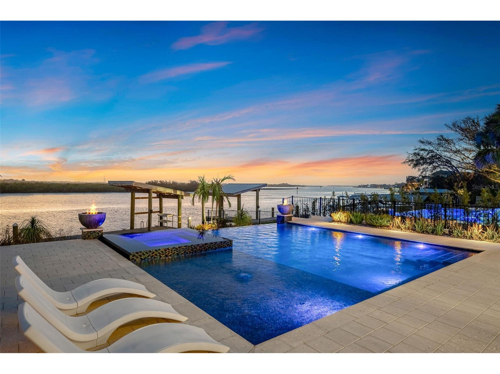 1194 N Peninsula Avenue New Smyrna Beach FL 32169 O6393010 image2