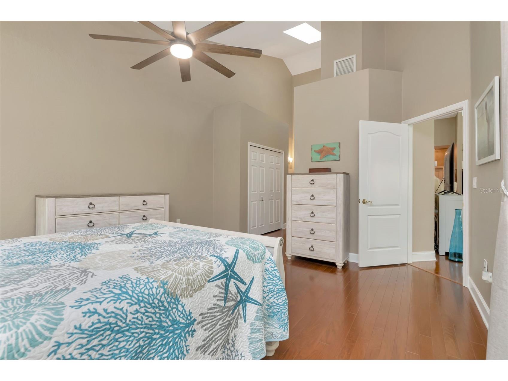 1194 Royal Boulevard Palm Harbor FL 34684 TB8484044 image18