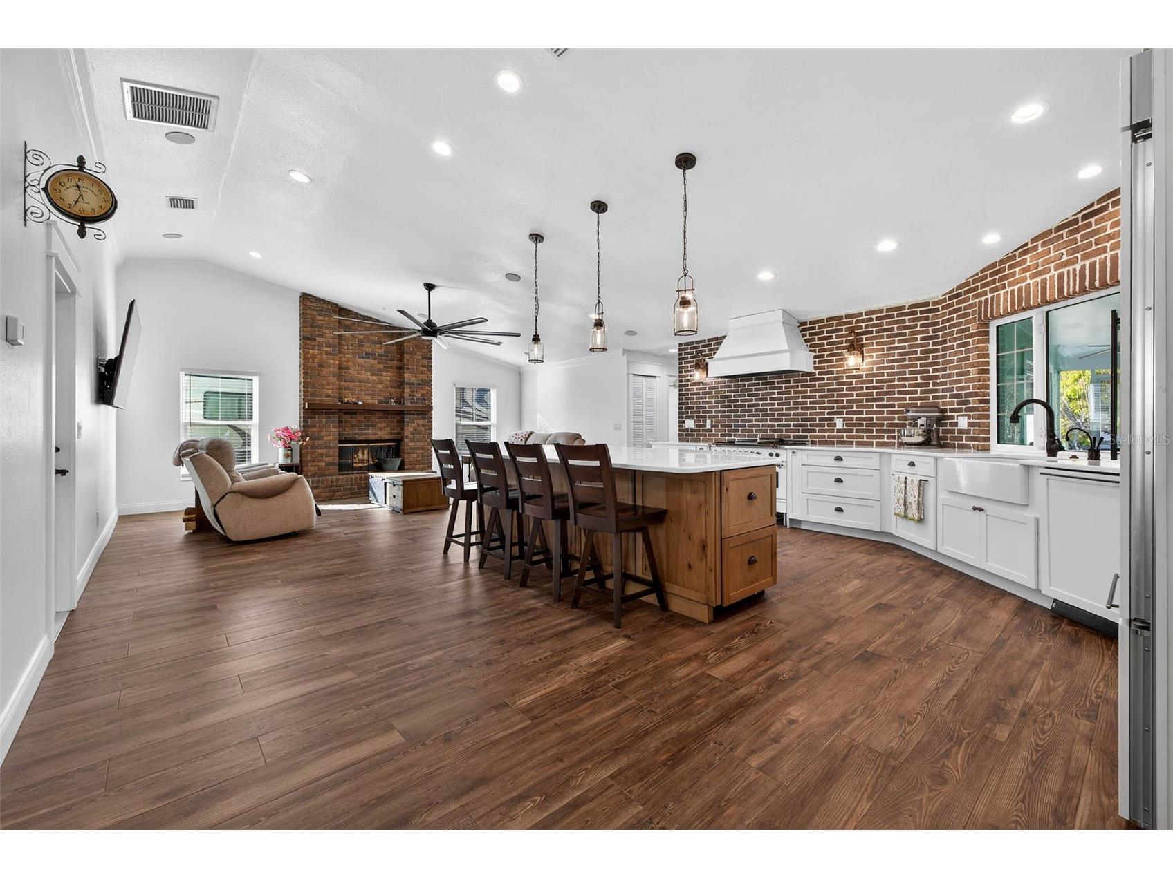 11945 74th Avenue Seminole FL 33772 TB8468437 image16