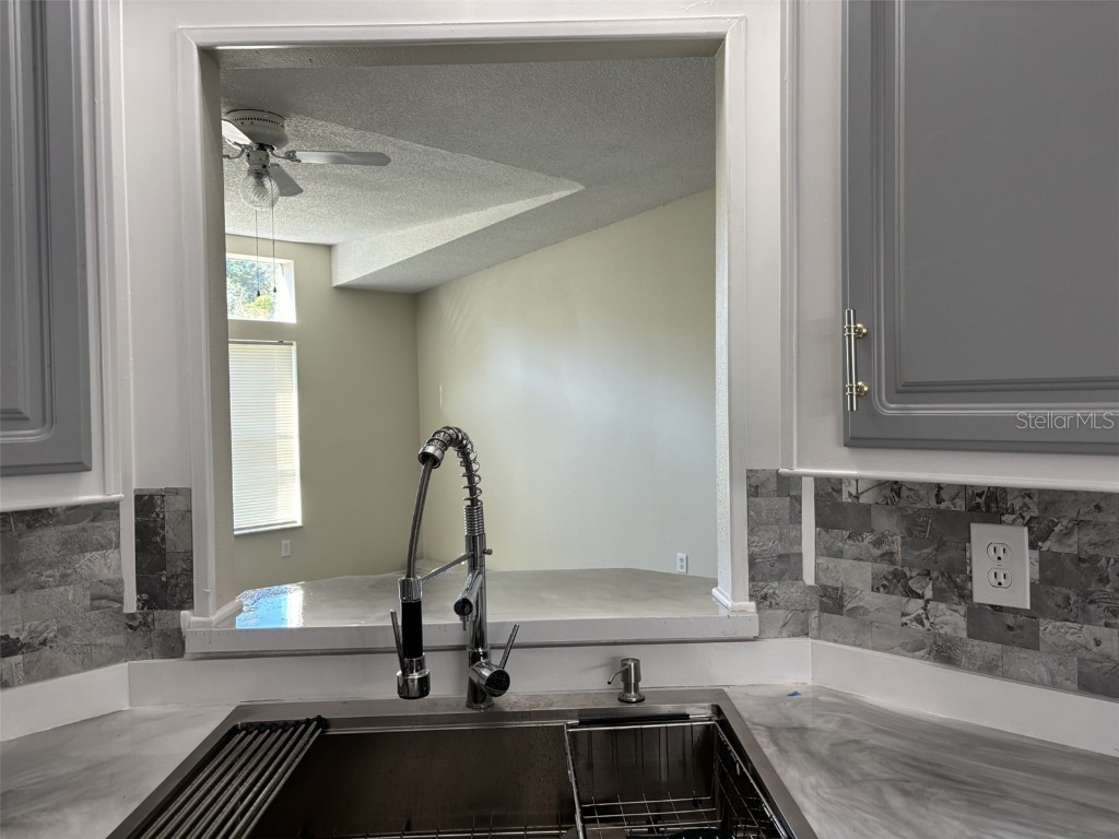 11947 Panama Avenue New Port Richey FL 34654 - Moon Lake W7877211 image12