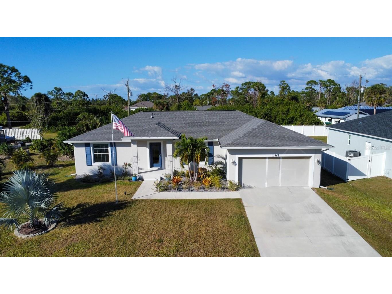11948 Waterman Avenue Port Charlotte FL 33981 D6133343 image1