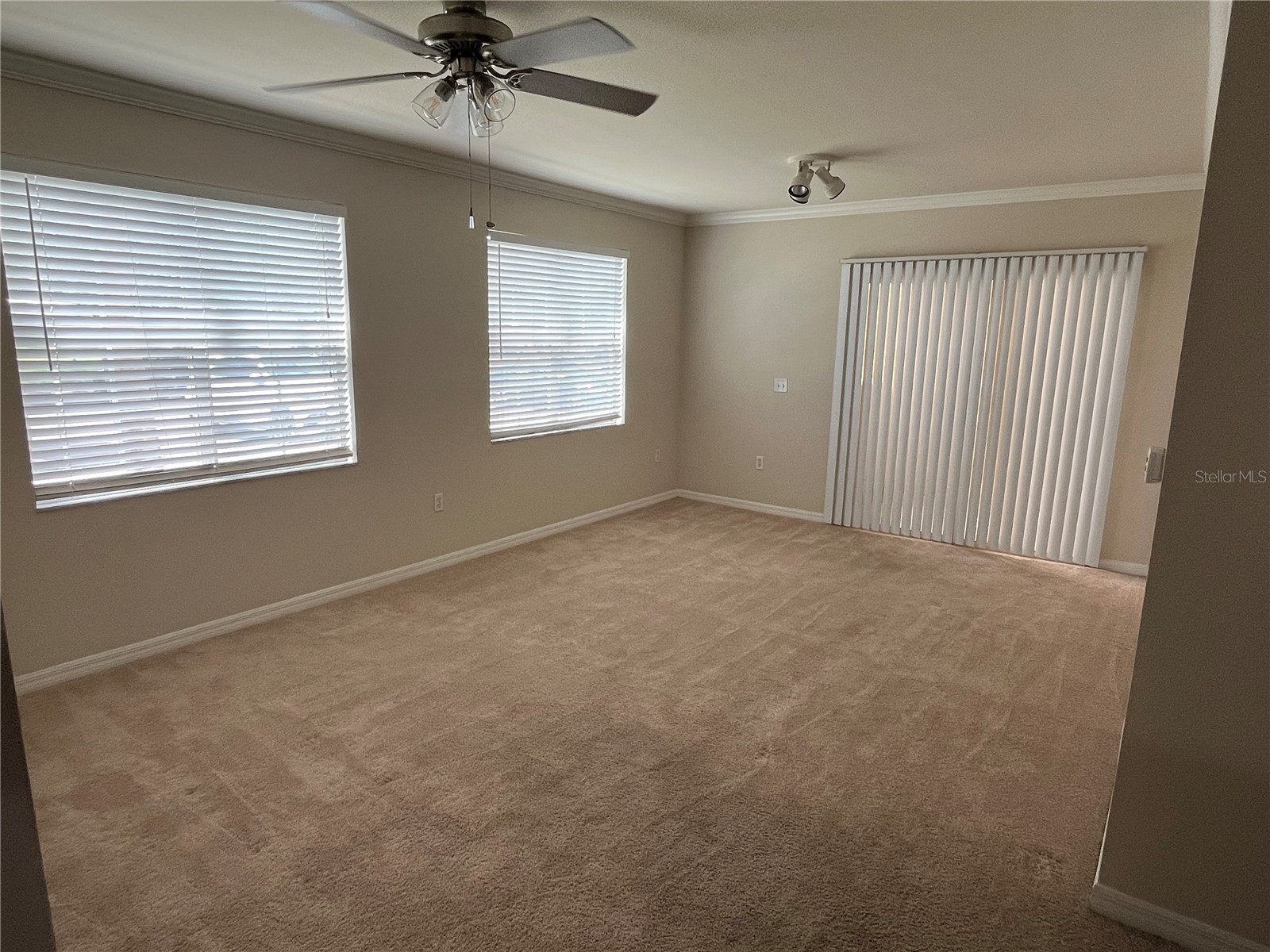 1195 Villagio Circle #102 Sarasota FL 34237 A4688837 image5