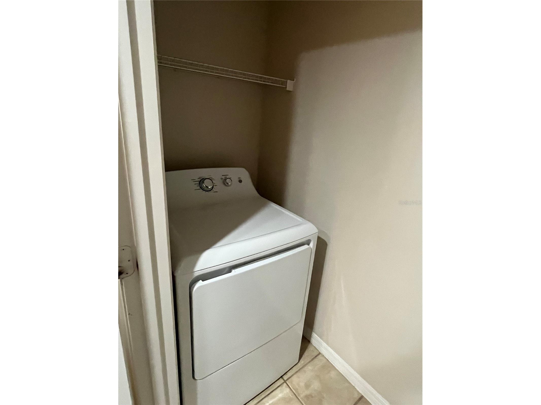 1195 Villagio Circle #102 Sarasota FL 34237 A4688837 image8