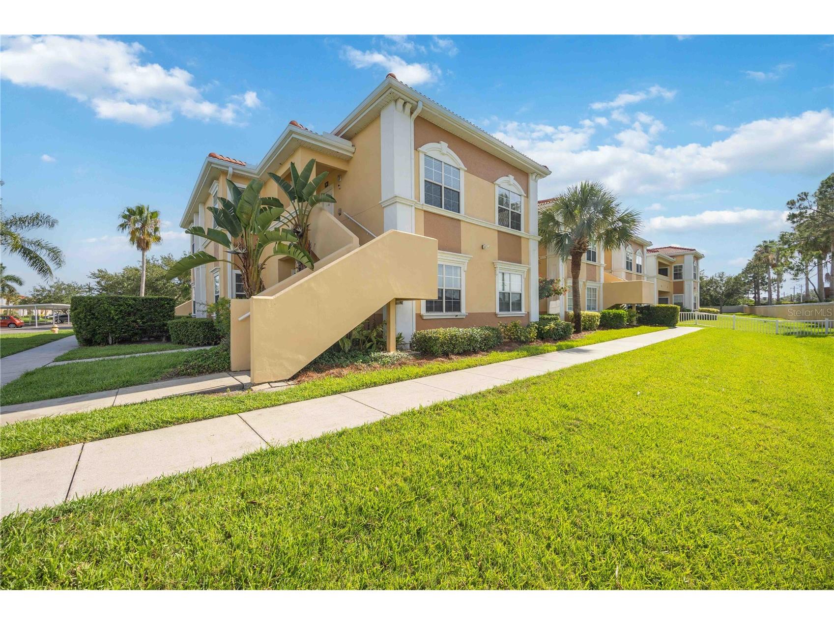 1195 Villagio Circle #208 Sarasota FL 34237 A4694899 image1
