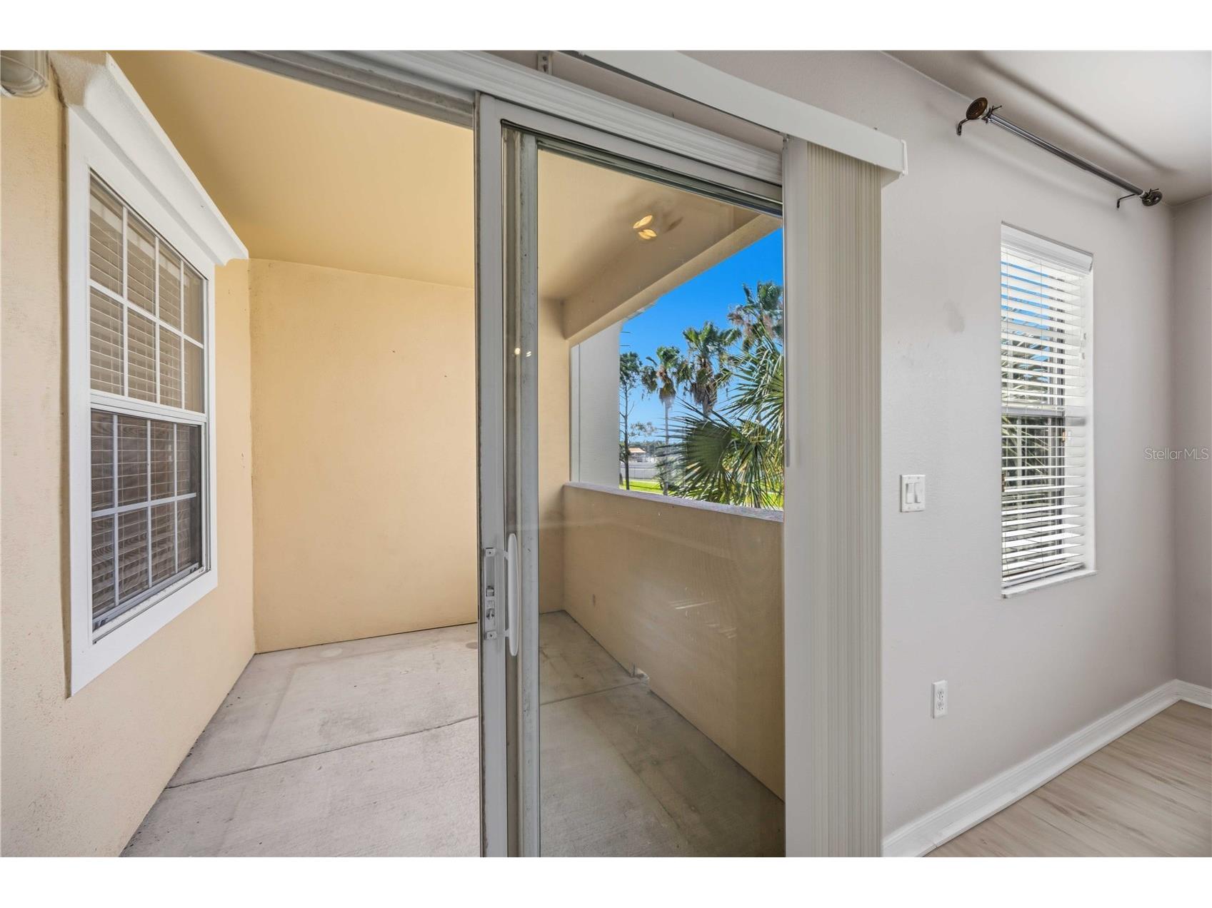 1195 Villagio Circle #208 Sarasota FL 34237 A4694899 image31