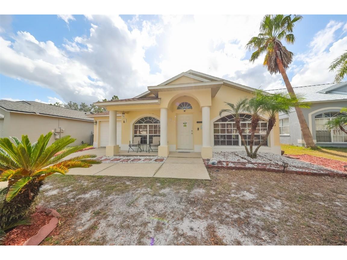 11954 Lark Song Loop Riverview FL 33579 TB8331371 image1