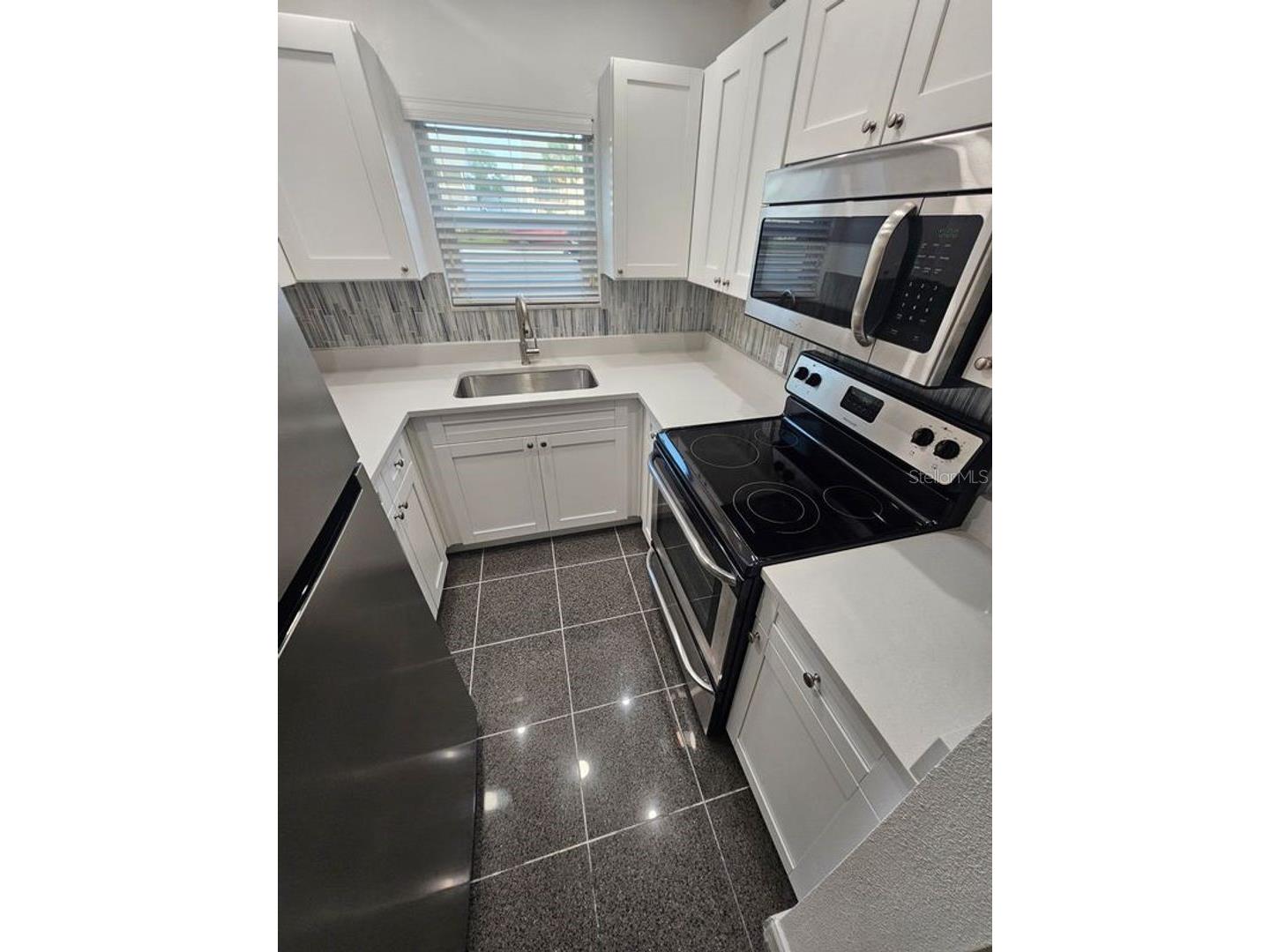 11955 3rd Street E #1 Treasure Island FL 33706 TB8498269 image3
