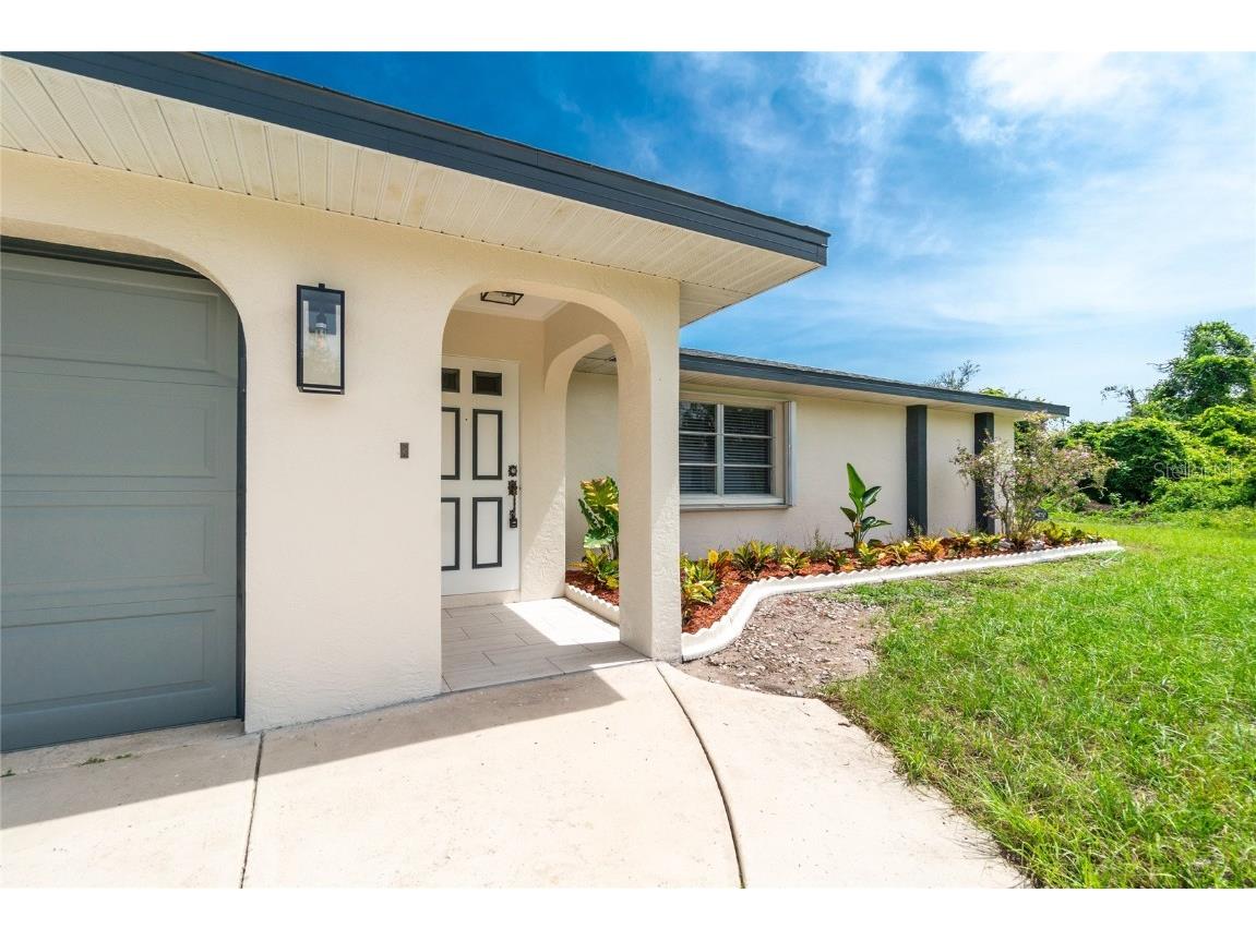 1196 Ample Avenue Port Charlotte FL 33948 D6143719 image2