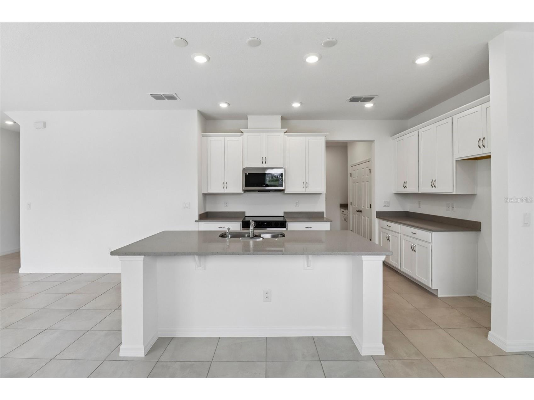 1196 Happy Forest Loop Deland FL 32720 O6390896 image12