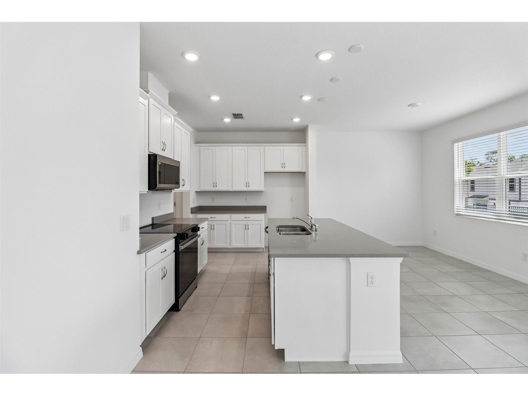 1196 Happy Forest Loop Deland FL 32720 O6390896 image14