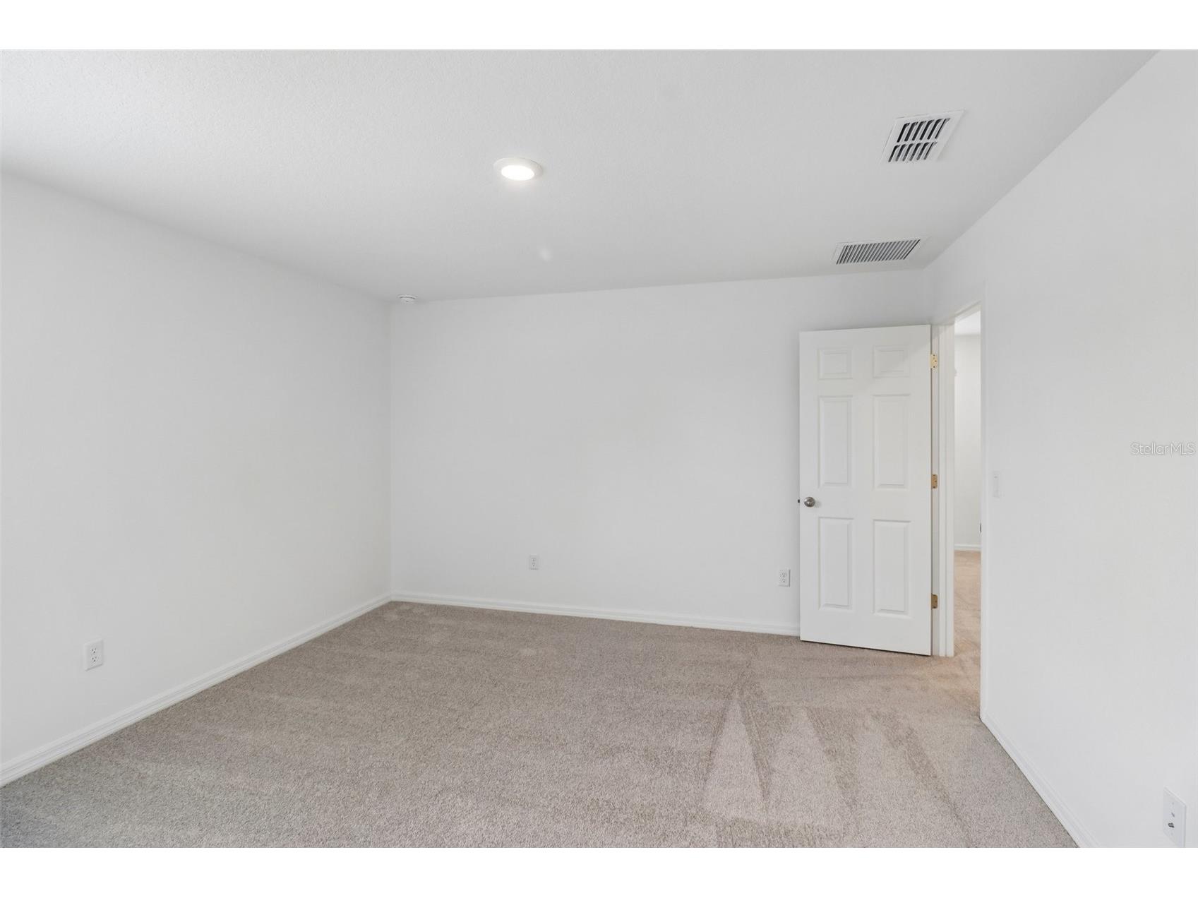 1196 Happy Forest Loop Deland FL 32720 O6390896 image22