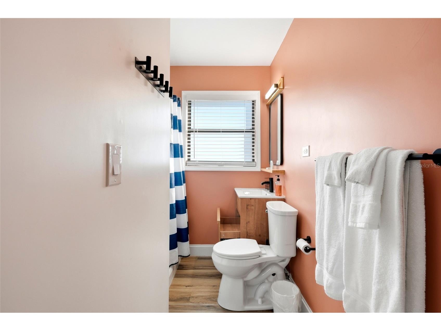 11965 Gulf Boulevard Saint Petersburg FL 33706 TB8523225 image10