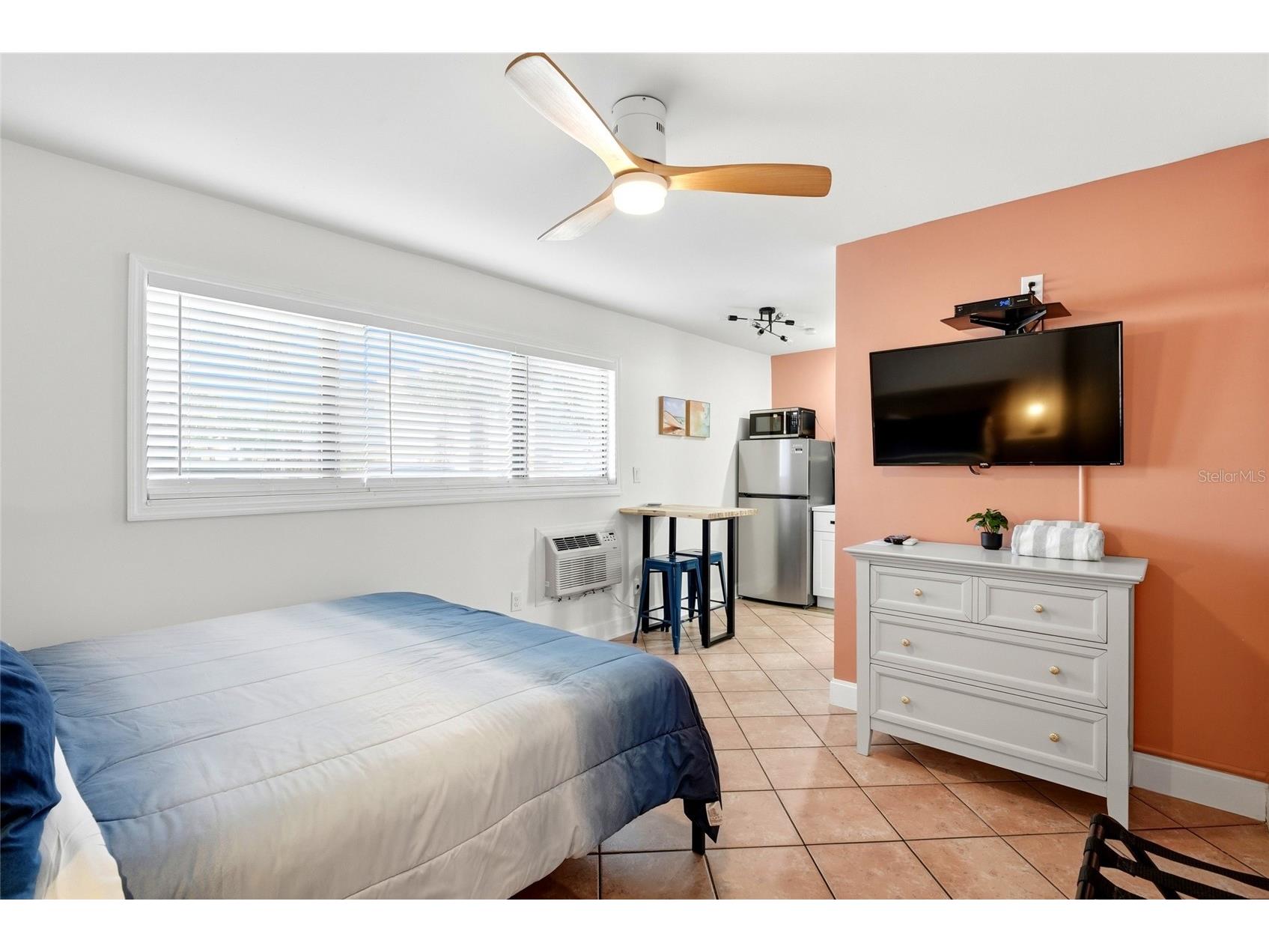 11965 Gulf Boulevard Saint Petersburg FL 33706 TB8523225 image13