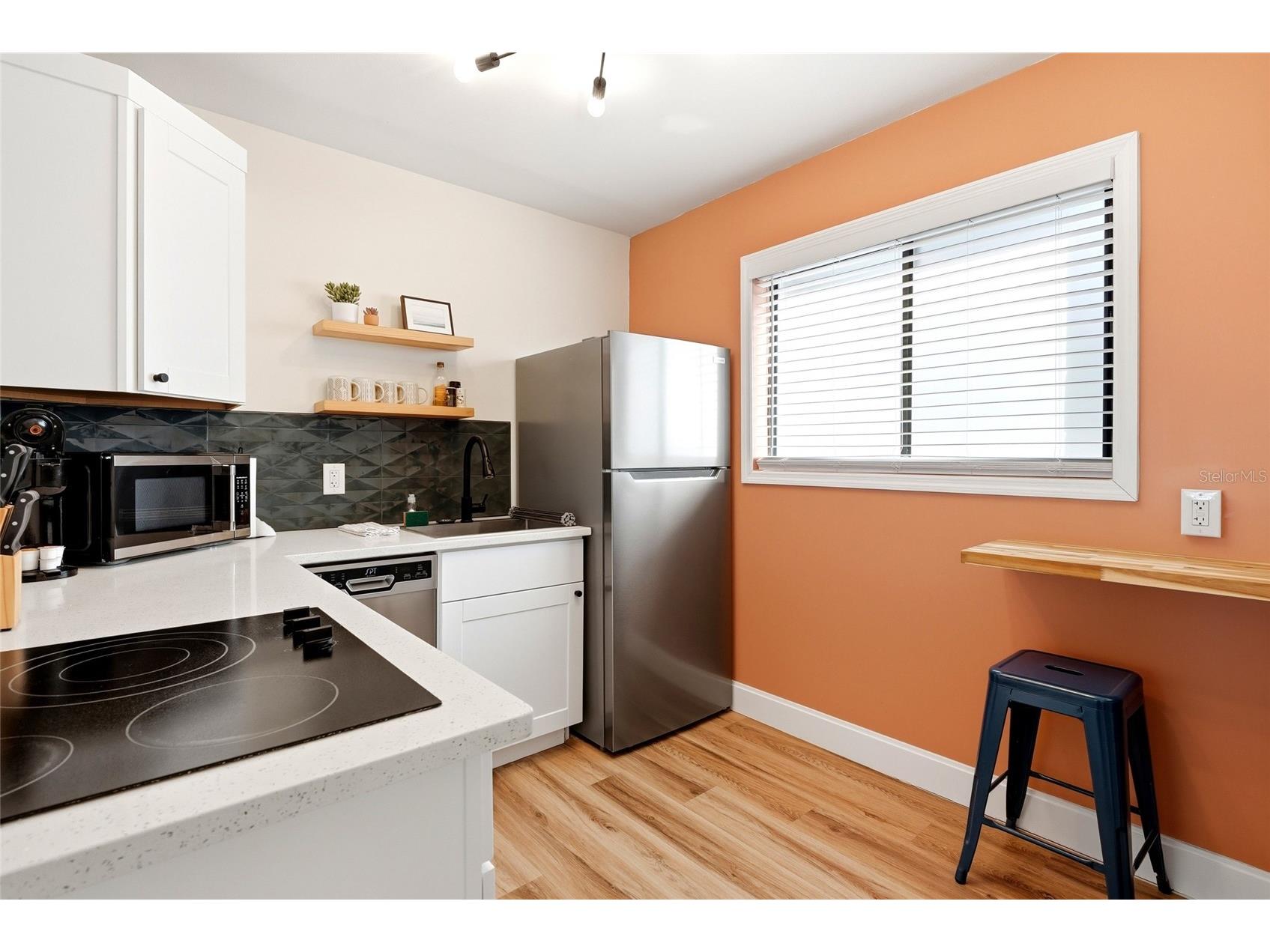 11965 Gulf Boulevard Saint Petersburg FL 33706 TB8523225 image18