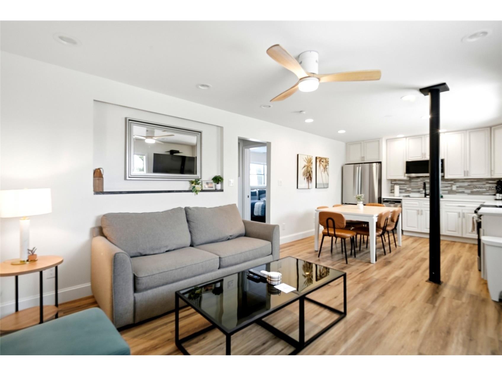 11965 Gulf Boulevard Saint Petersburg FL 33706 TB8523225 image29