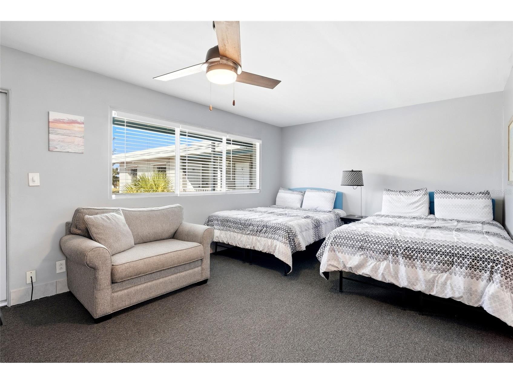 11965 Gulf Boulevard Saint Petersburg FL 33706 TB8523225 image44
