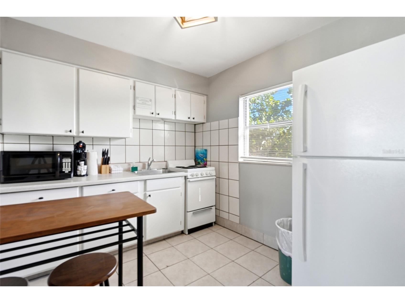 11965 Gulf Boulevard Saint Petersburg FL 33706 TB8523225 image46