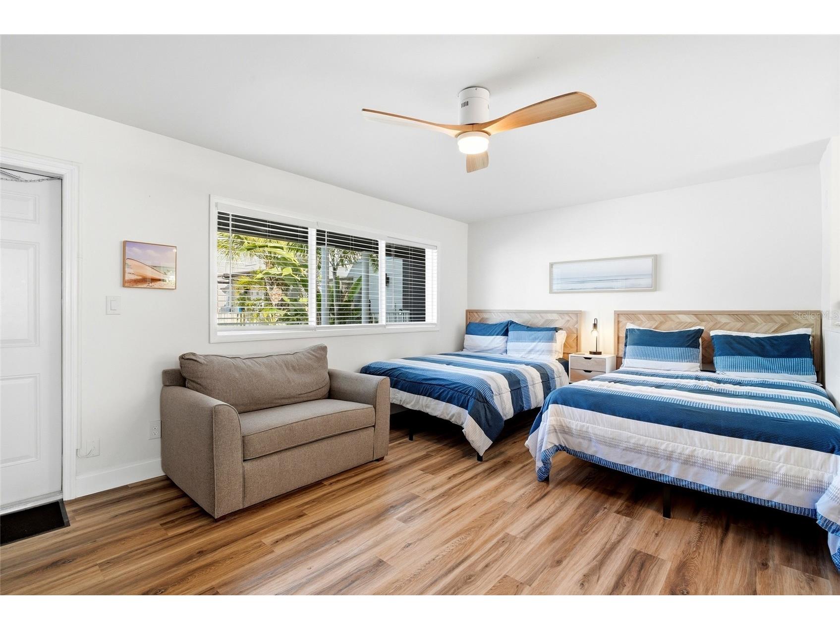 11965 Gulf Boulevard Saint Petersburg FL 33706 TB8523225 image7