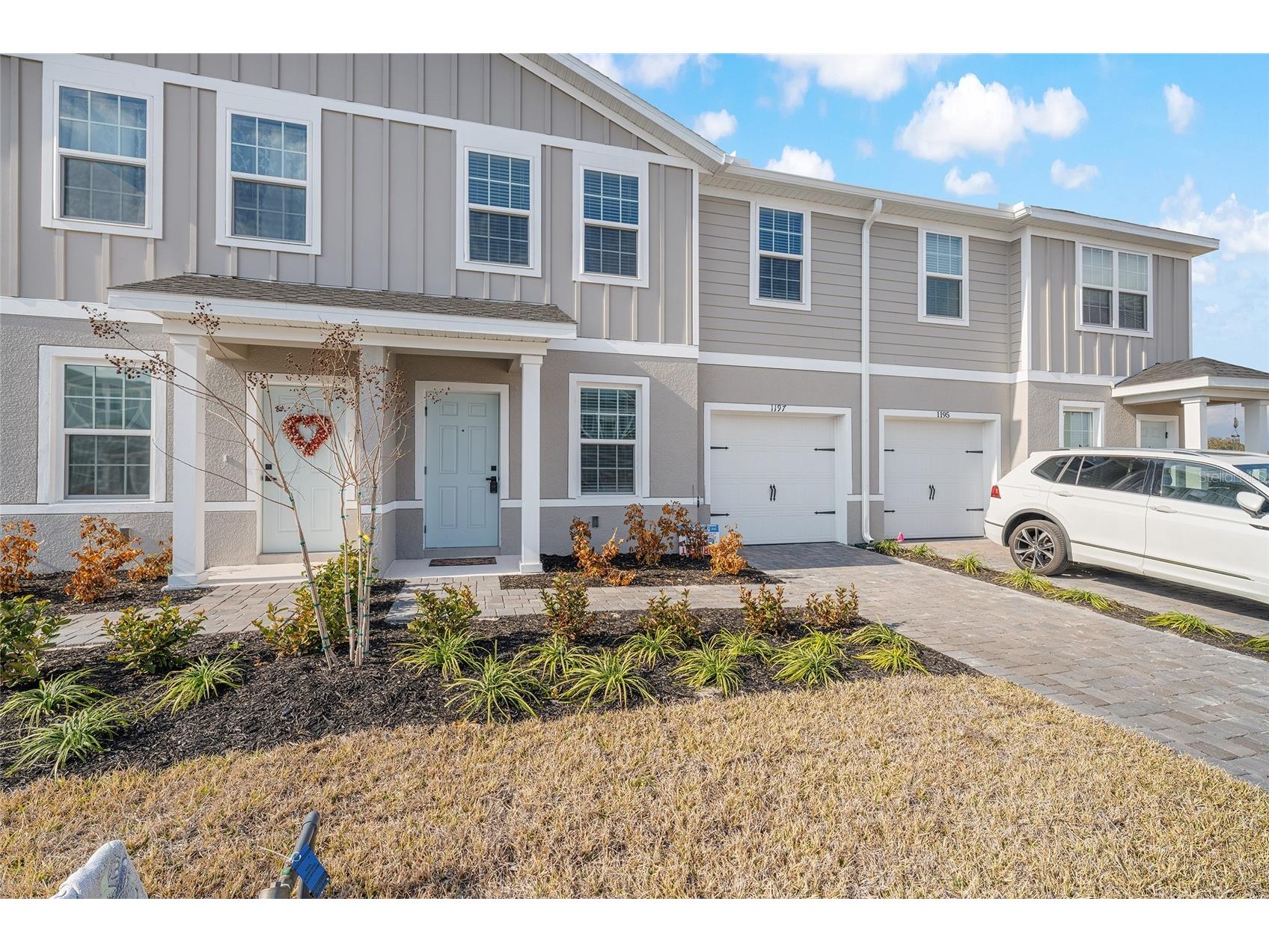 1197 Port Blue Way Lady Lake FL 32159 G5108175 image2