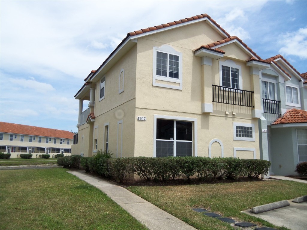 1197 S Beach Circle Kissimmee FL 34746 O6293267 image1