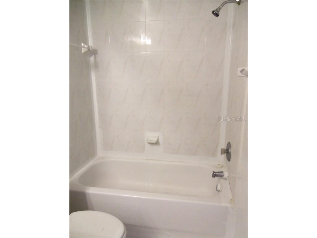 1197 S Beach Circle Kissimmee FL 34746 O6293267 image13