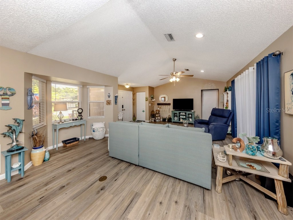 1197 Willow Springs Drive Venice FL 34293 N6140054 image18