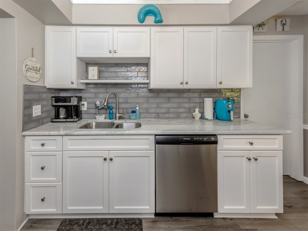 1197 Willow Springs Drive Venice FL 34293 N6140054 image23