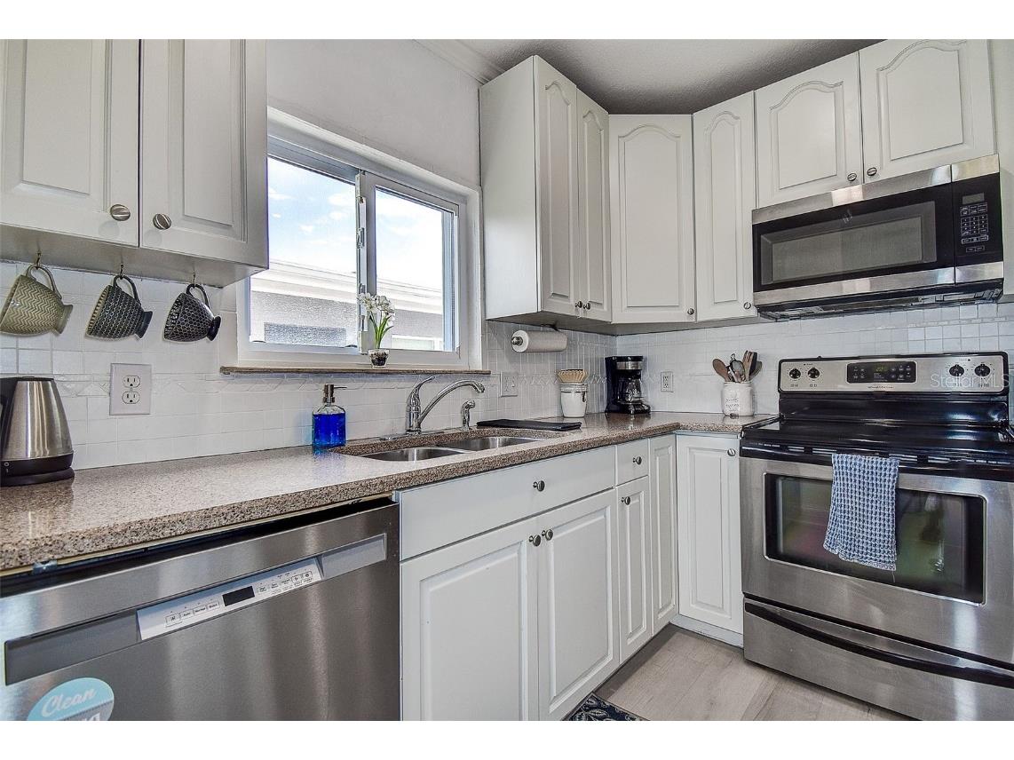 11975 3rd Street E #6 Treasure Island FL 33706 TB8434432 image11