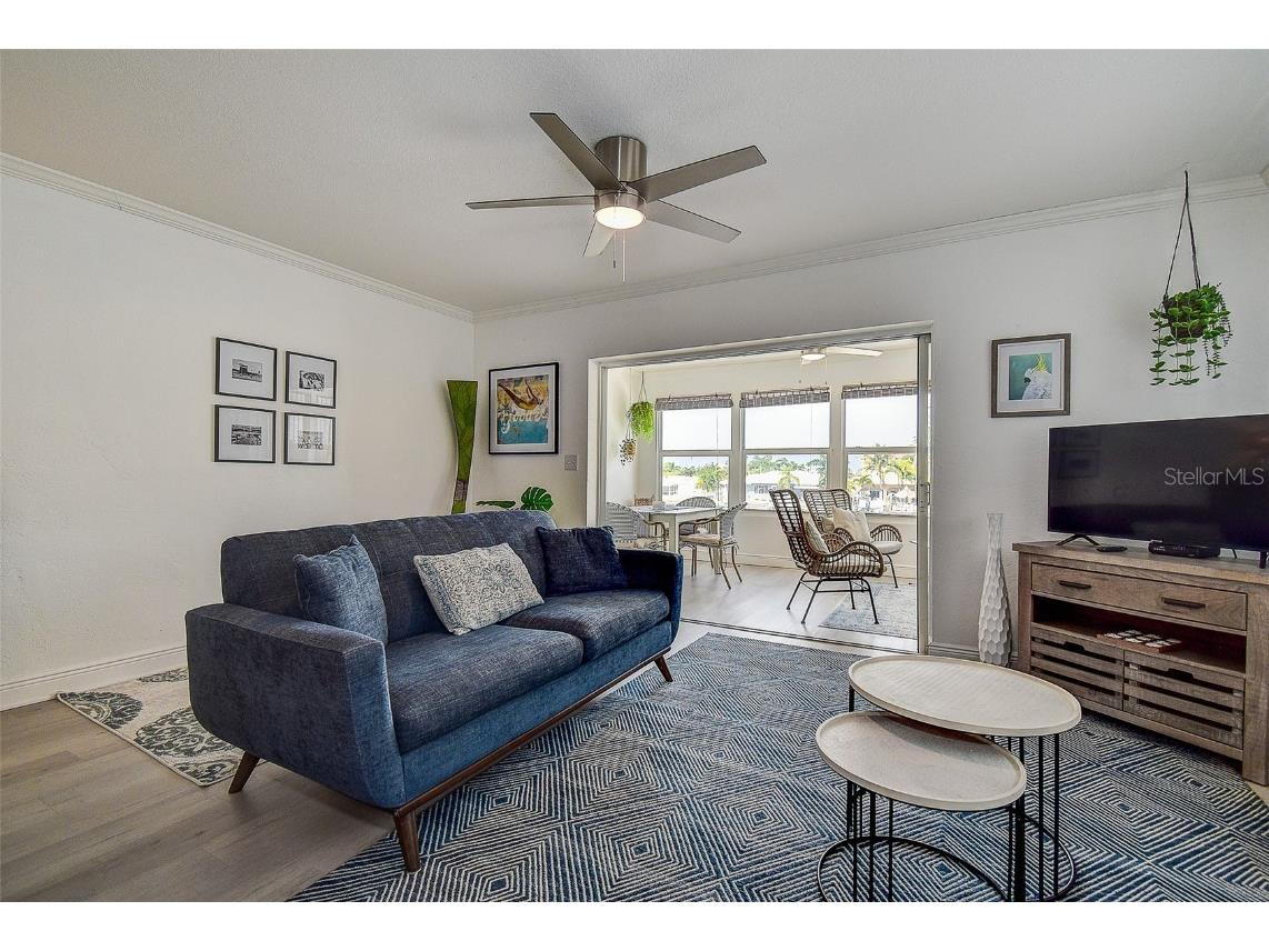 11975 3rd Street E #6 Treasure Island FL 33706 TB8434432 image14