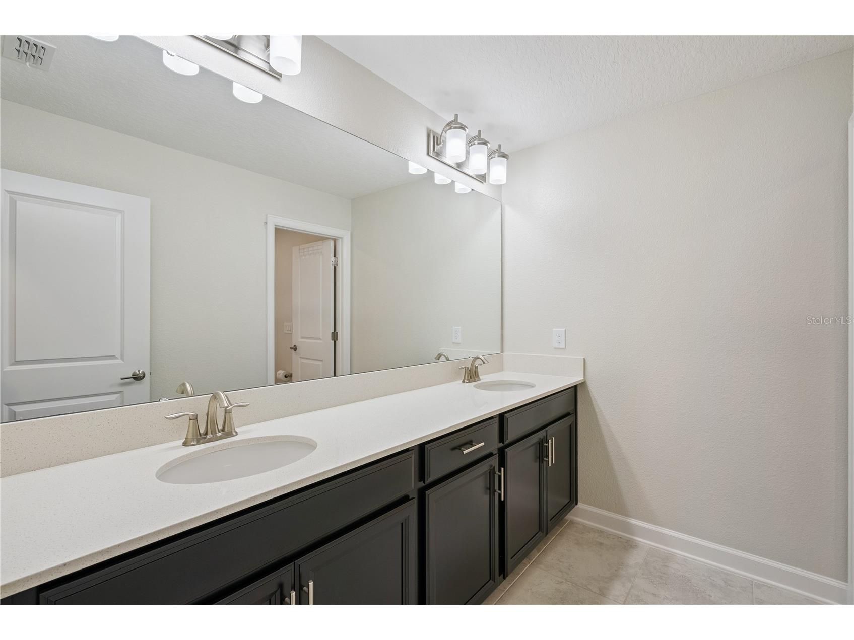 11975 Imaginary Way Orlando FL 32832 O6415938 image36