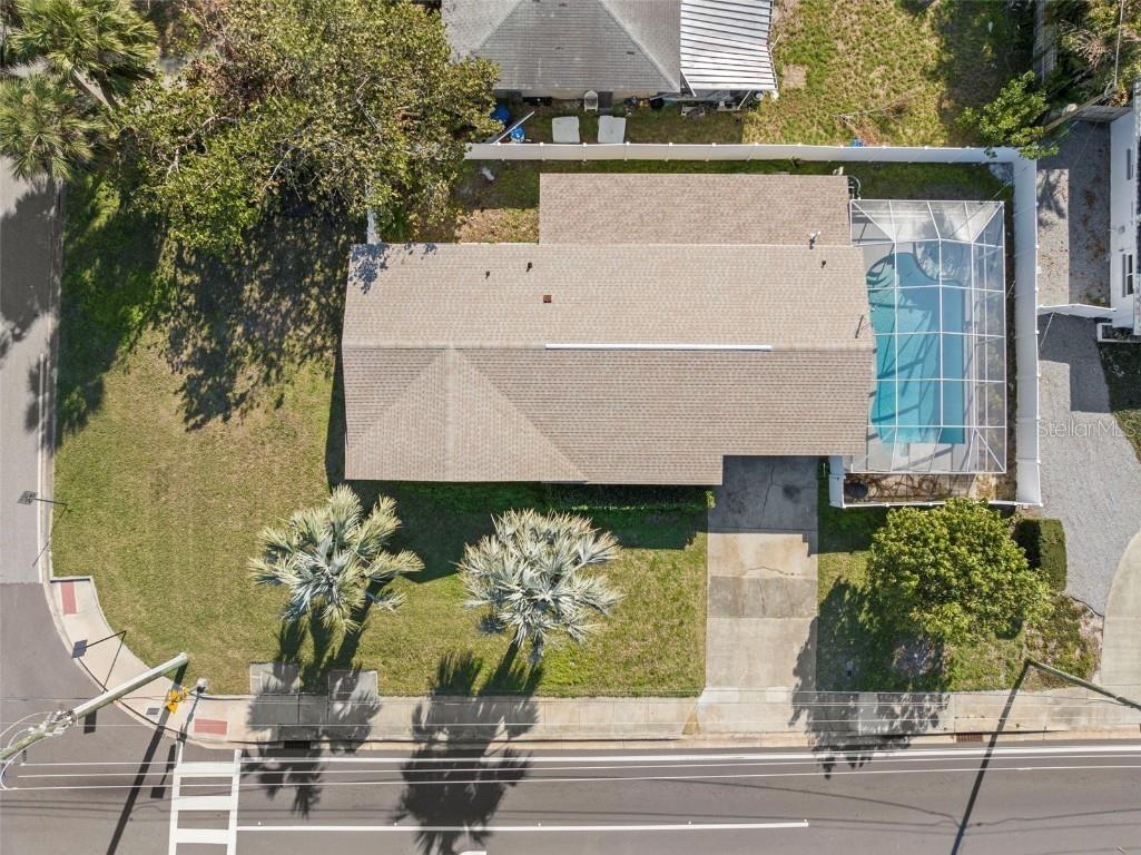 1198 40th Avenue NE Saint Petersburg FL 33703 TB8338863 image1