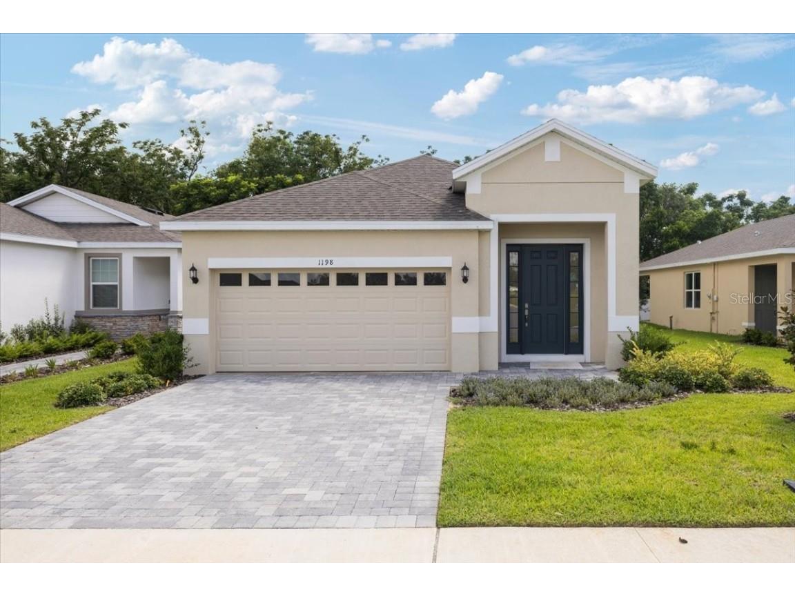 1198 Atlantic Avenue Fruitland Park FL 34731 O6317602 image1