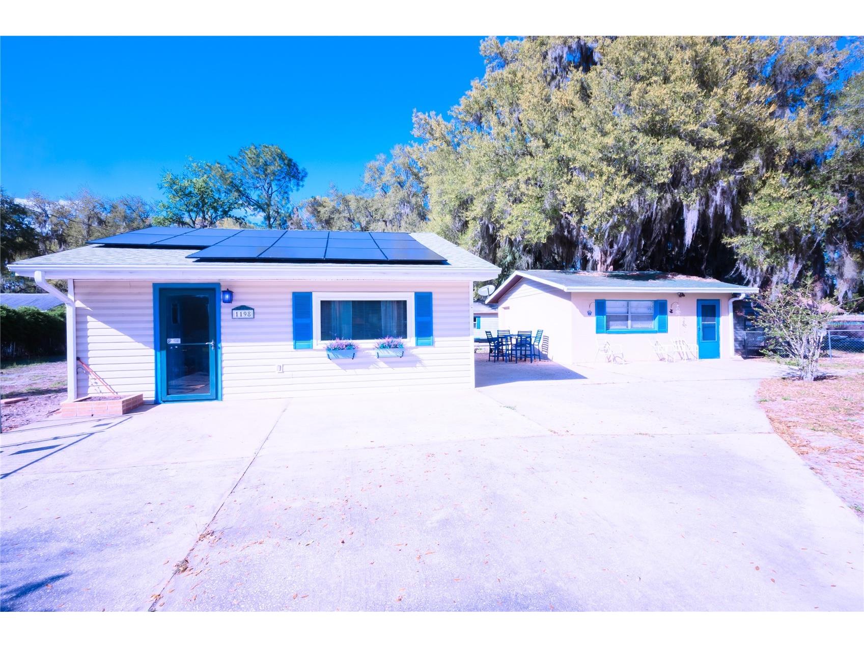 1198 Cr 464 Lake Panasoffkee FL 33538 TB8487387 image1