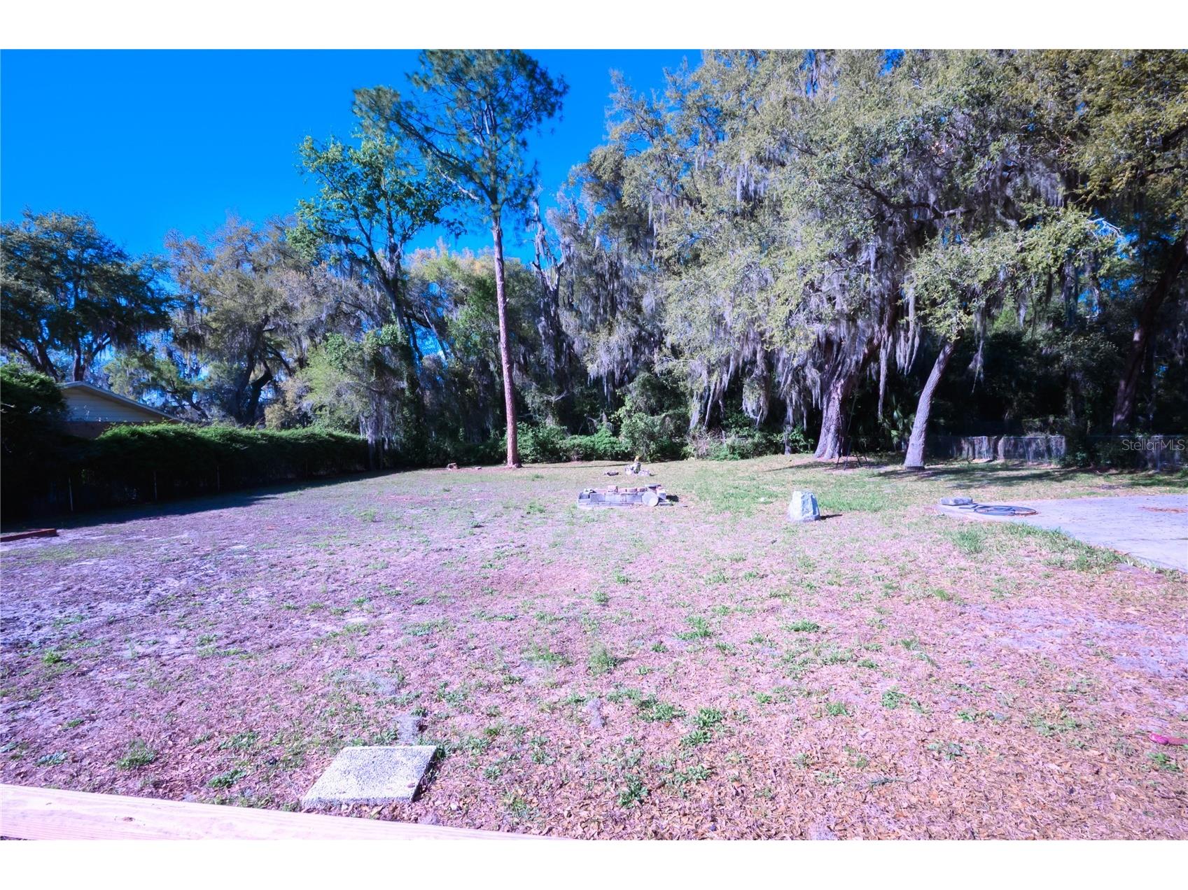 1198 Cr 464 Lake Panasoffkee FL 33538 TB8487387 image12