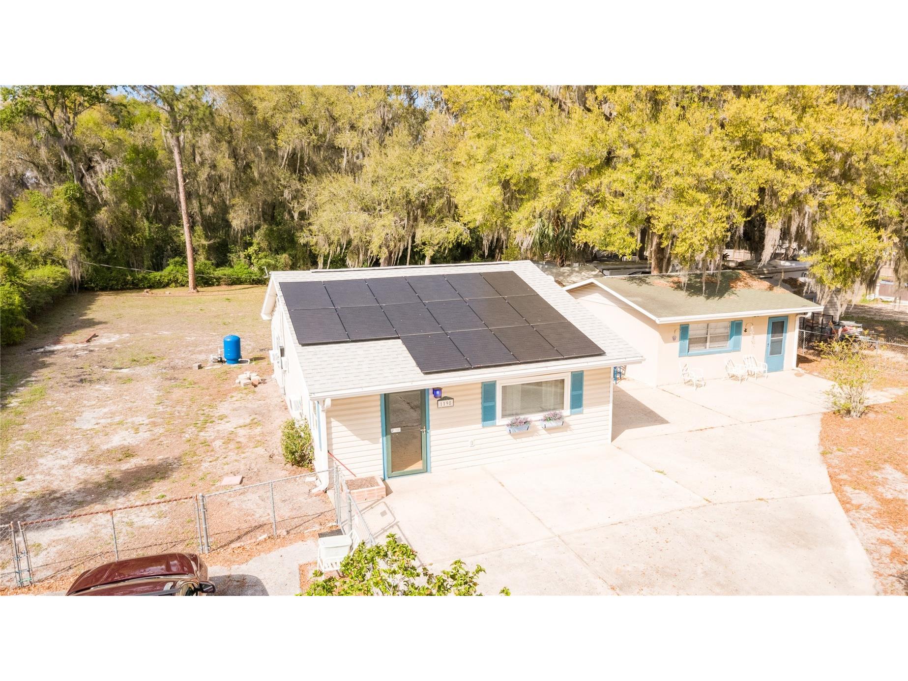 1198 Cr 464 Lake Panasoffkee FL 33538 TB8487387 image19