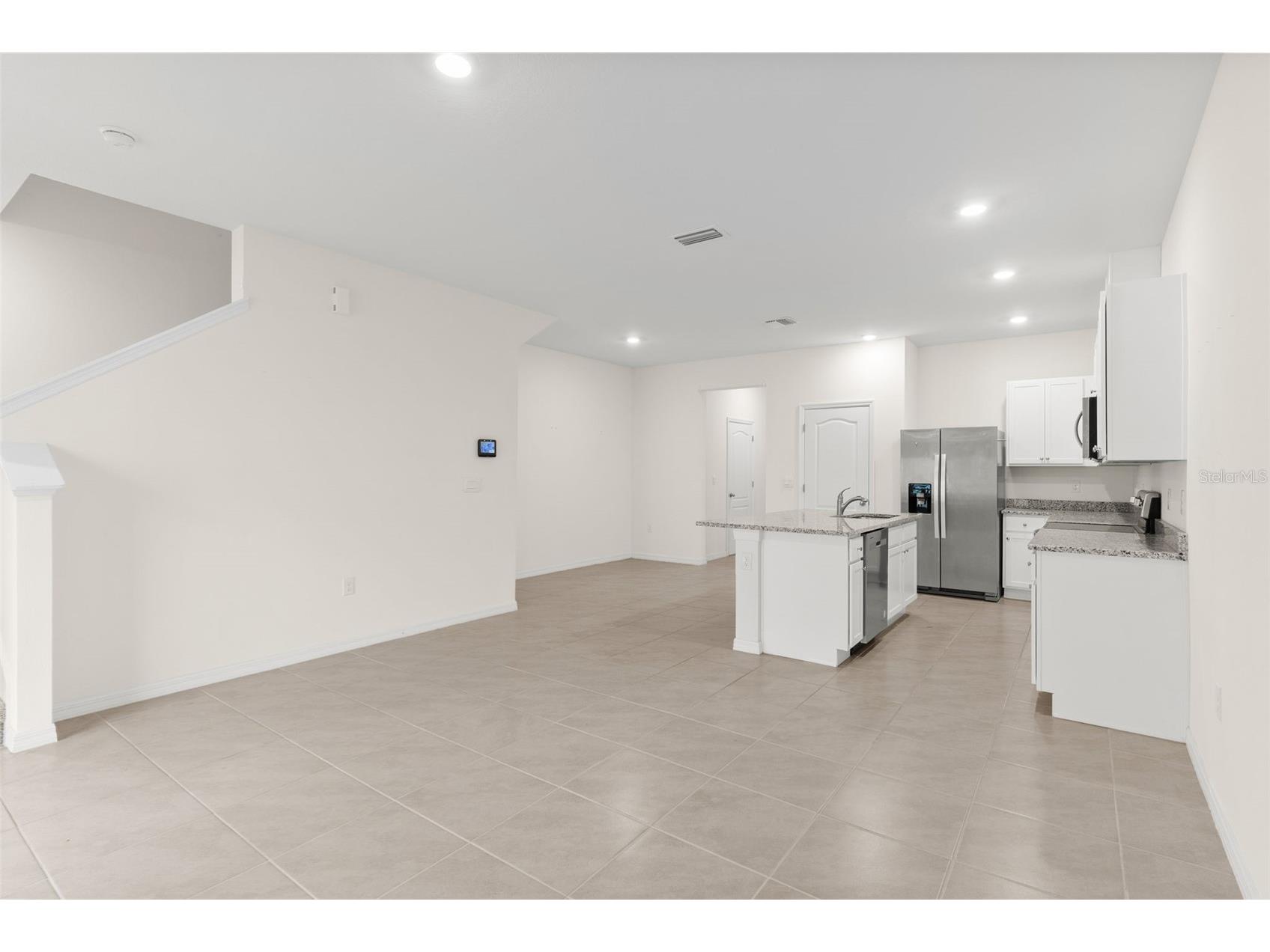 1198 Lido Drive Howey In The Hills FL 34737 O6357119 image9