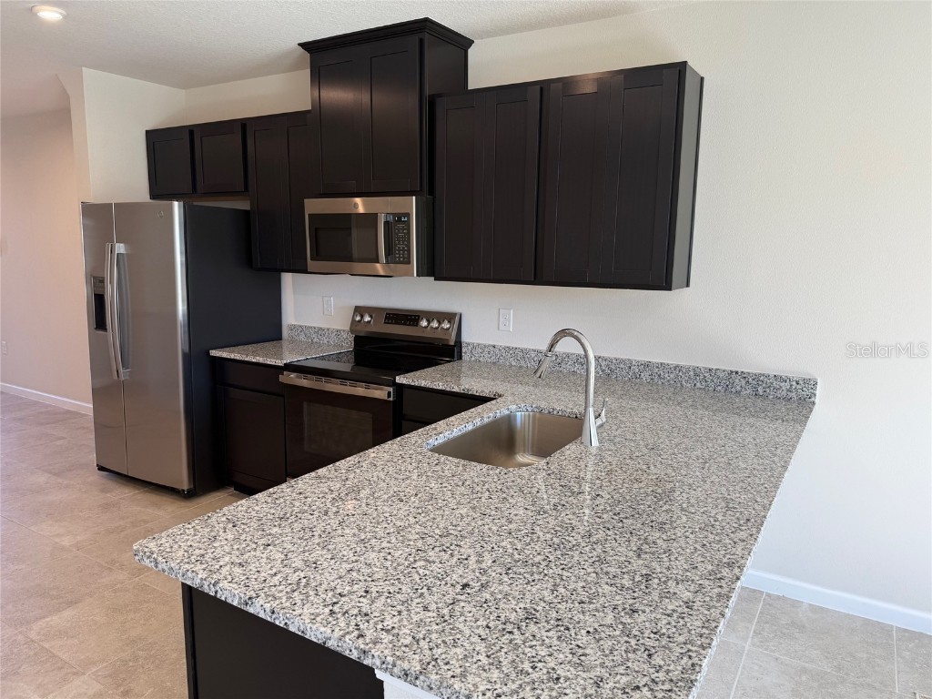 1198 Port Blue Way Lady Lake FL 32159 OM713582 image5