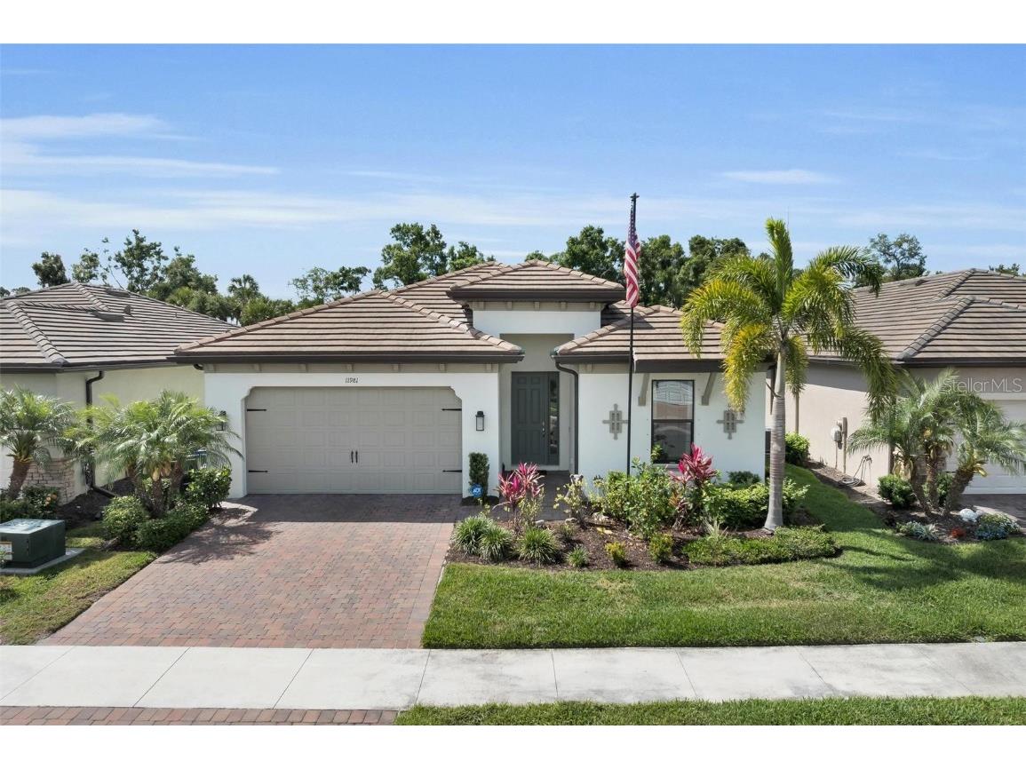 11981 Lovegrass Street Venice FL 34293 N6132782 image1